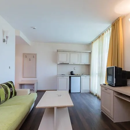 Apartman ❤ 1 Bedroom W Kitchen&big Terrace ❤xm❤